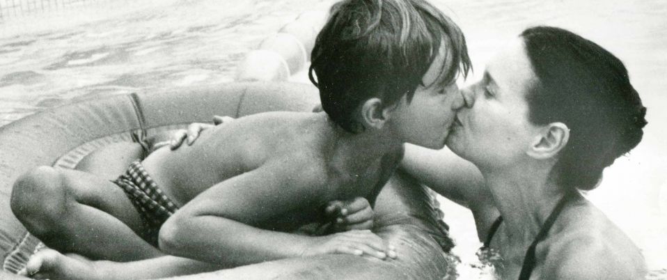 Nothing Left Unsaid: Gloria Vanderbilt And Anderson Cooper